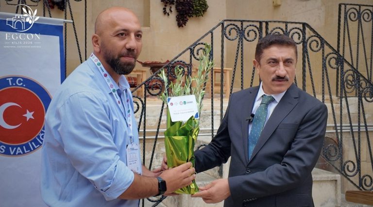 Fidan takdimi